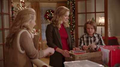 Oh, a 25-cent
ticket for a ride - Toying with the Holidays