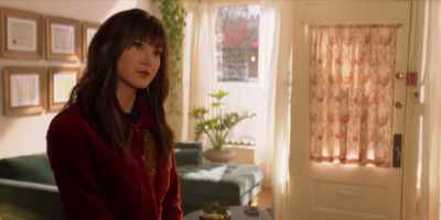 Oh, actually,
Chrissy, she's-- - Ghosting: The Spirit of Christmas