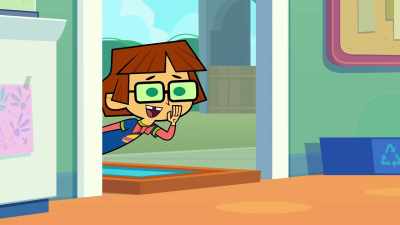 - Oh! Alien worm creatures, - Total DramaRama