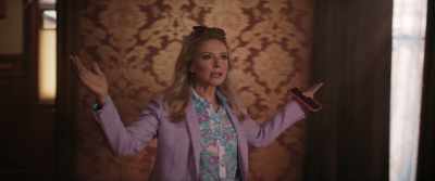 Oh! And have you noticed
the high ceilings? I mean... - We Have a Ghost