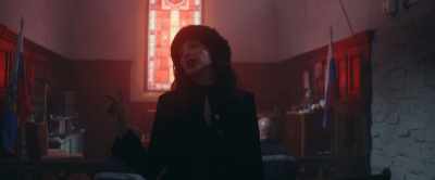Oh, and when I do,
the offer's gonna be 5%. - Red Notice
