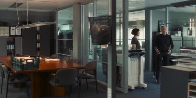 Oh! Are you seeing Lena later? - Van der Valk
