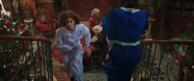 - Oh! Auntie!
- No… - 7 Women and a Murder