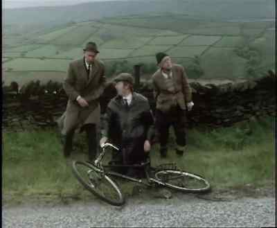 Oh, me bell broke. - Last of the Summer Wine