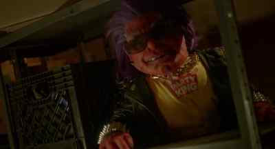 Oh, bit of a
sticky situation, eh? - Frankie Freako