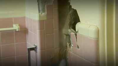 Oh [bleep]. - Zombie House Flipping