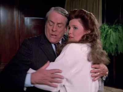 Oh, Bo, come in. - Murder, She Wrote