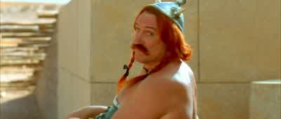 -Oh! Boum! -Ah ça, c'est du prodige! - Asterix & Obelix: Mission Cleopatra