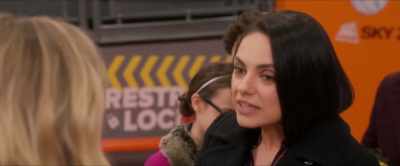 Oh, boy! You really have
the same haircuts. - A Bad Moms Christmas