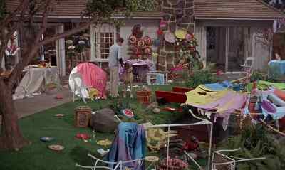 OH, BRUTUS.
KNOCK IT OFF, WILL YA ? - The Ugly Dachshund