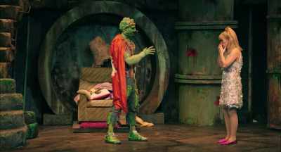 - Oh...
- But only evil doers, - The Toxic Avenger: The Musical