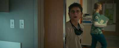 Oh, 'cause you always pack
for a hot hospital romance. - Five Feet Apart
