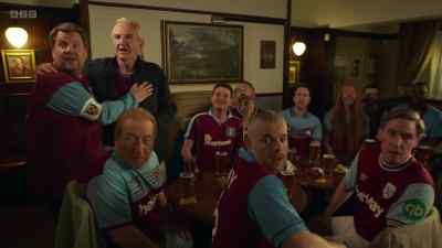 Oh, my Christ.
  What happened to his voice? - Gavin & Stacey: The Finale
