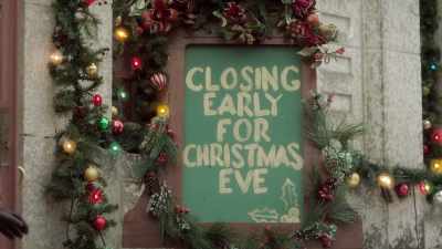 (♪ Oh Christmas Tree ♪) - Always and Forever Christmas