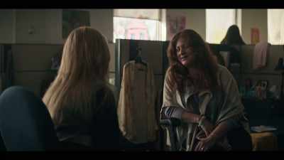 Oh, come on, you don't
have to like Jennifer, - Y: The Last Man