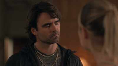 Oh, come on, man!
He was your best mate! - NCIS: Sydney