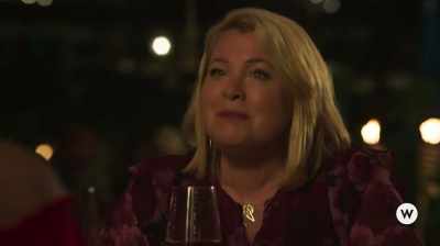 Oh, come on, you missed
hosting, I can tell. - You Had Me at Aloha