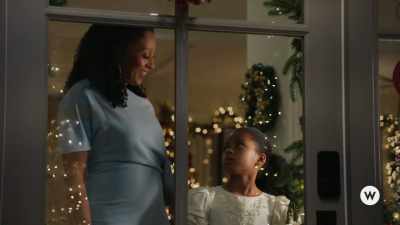 Oh, come on, we
don't wanna be late. - Inventing the Christmas Prince