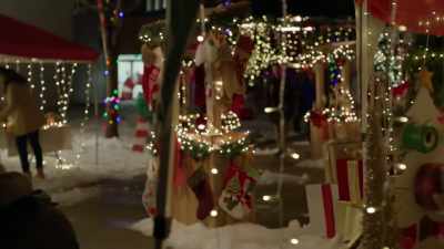 Oh, come on,
you should feel honoured - Merry Magic Christmas
