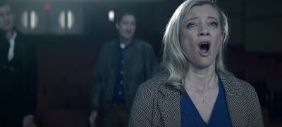 -Oh! Courtney! -Mom? - DC's Stargirl