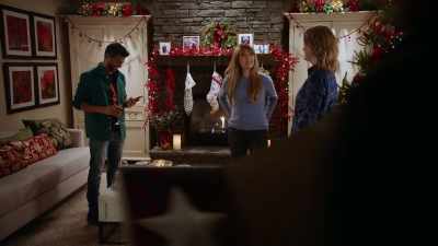-Oh!
-[crashing and shattering] - A Christmas Spark