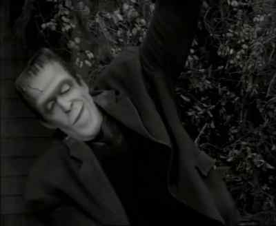 Oh, dear! He can't stop!
Grandpa, do something. - The Munsters