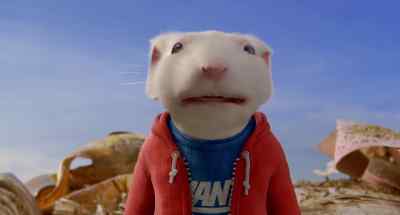 Oh, dear. I'm dumped on a boat. - Stuart Little 2