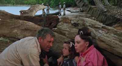- Oh dear. - Father Goose