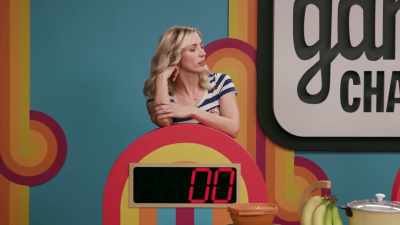 - Oh, dial 999. - Game Changer