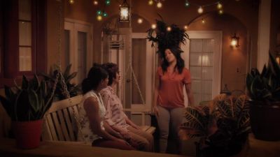 Oh, did you
tuck Mateo in? - Jane the Virgin