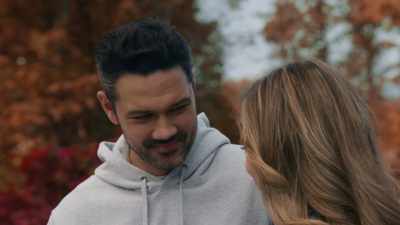 - Oh, do you think they saw? - Fourth Down and Love