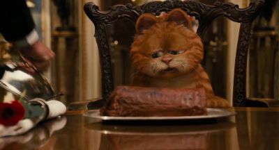Oh Does a Great Dane live here - Garfield: A Tail of Two Kitties