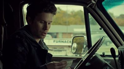 - Oh, dude.
Check it out. - Haven