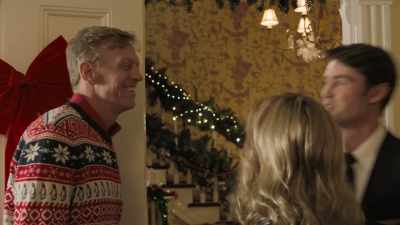 Oh, excuse me.
(chuckles) - Grounded for Christmas