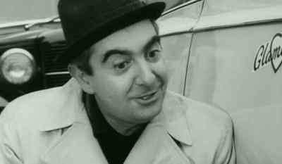 Oh, excuse me, sir,
would you like another cab? - Carry On Cabby