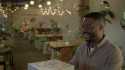 Oh, Finn, you forgot the-- - Meeting Mr. Christmas