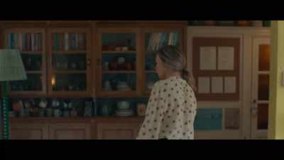 Oh, you forgot to leave out
Billy's cricket things, - Bridget Jones: Mad About the Boy