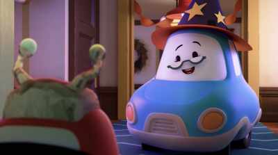 Oh, Freddie! You look adorable! - A Go! Go! Cory Carson Halloween