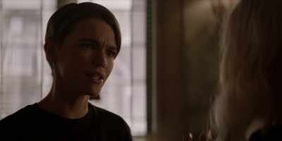 Oh and freeing a wanted killer
from captivity. - Batwoman