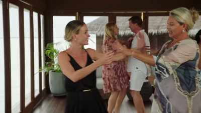 Oh, gee, I--I, um,
it was a great try, Rae, - Love in the Maldives