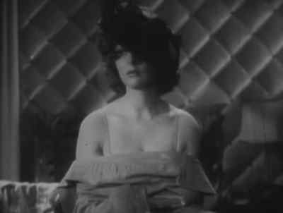 Oh, gee. - Smash-Up: The Story of a Woman