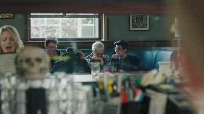 Oh, my God!
(all laughing) - High Maintenance
