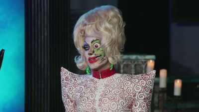 Oh my God, you are
just a powerhouse - The Boulet Brothers' Dragula: Titans