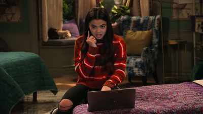 Oh my God, Dad,
this GoFundMe I set up for "Omar" - No Good Nick