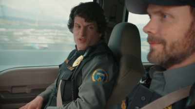 Oh, my God.
Did he survive? - Animal Control