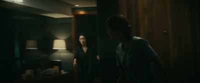 -Oh, my God! [gasps]
-[Stephen groaning] - Kate