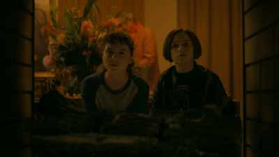 Oh, my God, I hate that guy.
I hate him so much. - Paper Girls
