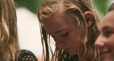 - Oh, my God!
- I picked this thing up - Eighth Grade