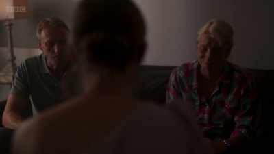 Oh, God, I'm so sorry.
We got her daughter, Pebble. - Chloe