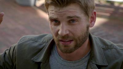 Oh, my god, it is you. - Under the Dome